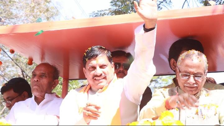 मैं मुख्यसेवक के रूप में प्रदेश के विकास और जनकल्याण के लिए समर्पित हूँ - मुख्यमंत्री डॉ. यादव